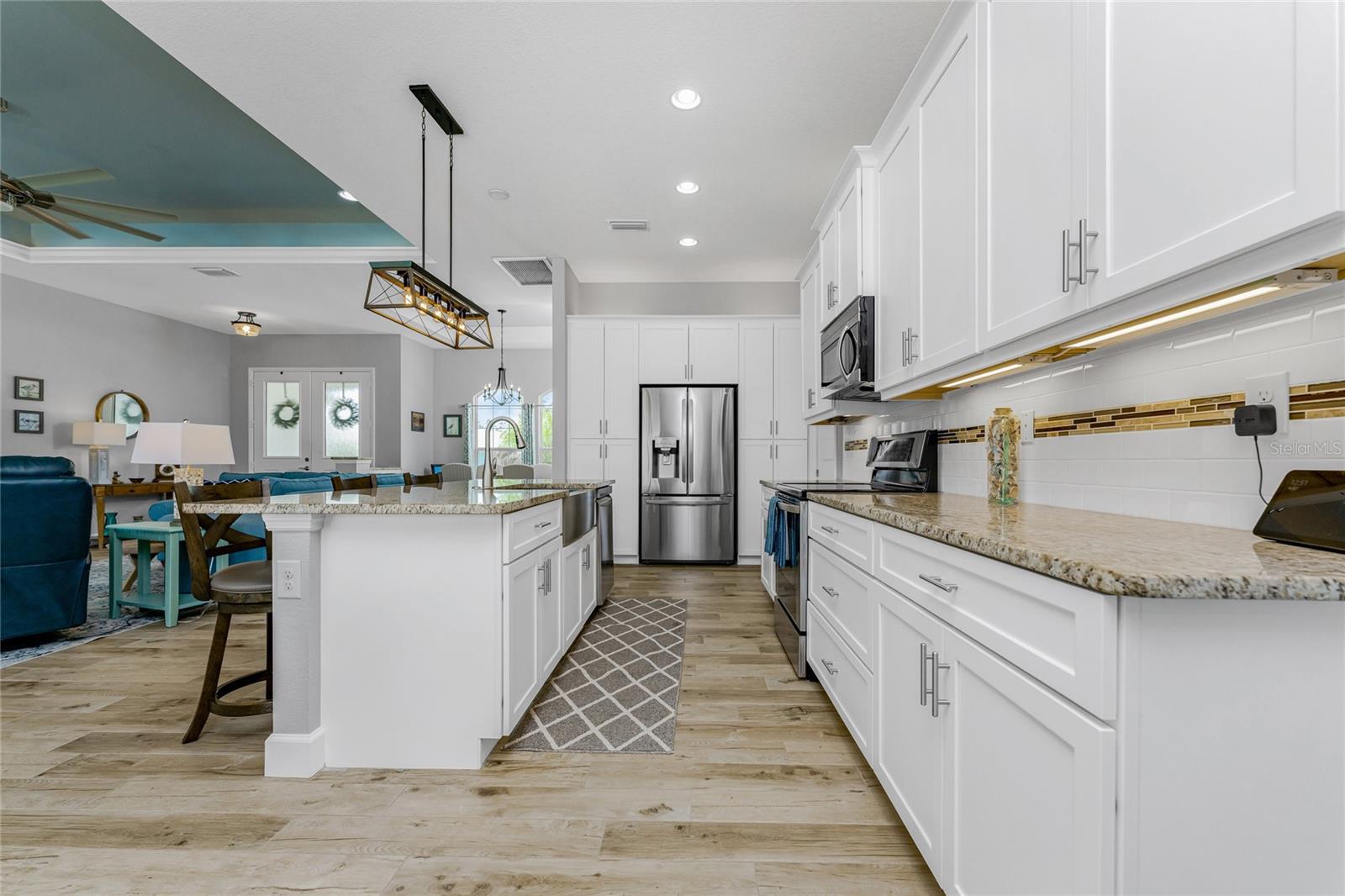 241 MARINER LN