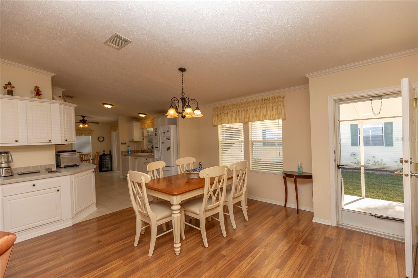 9241 PINEHAVEN WAY