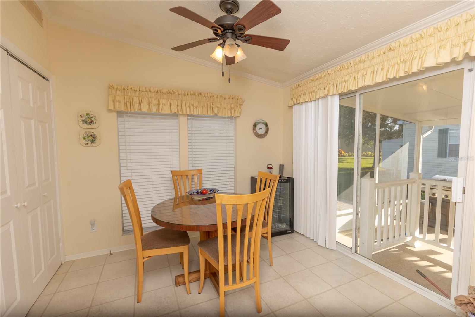 9241 PINEHAVEN WAY