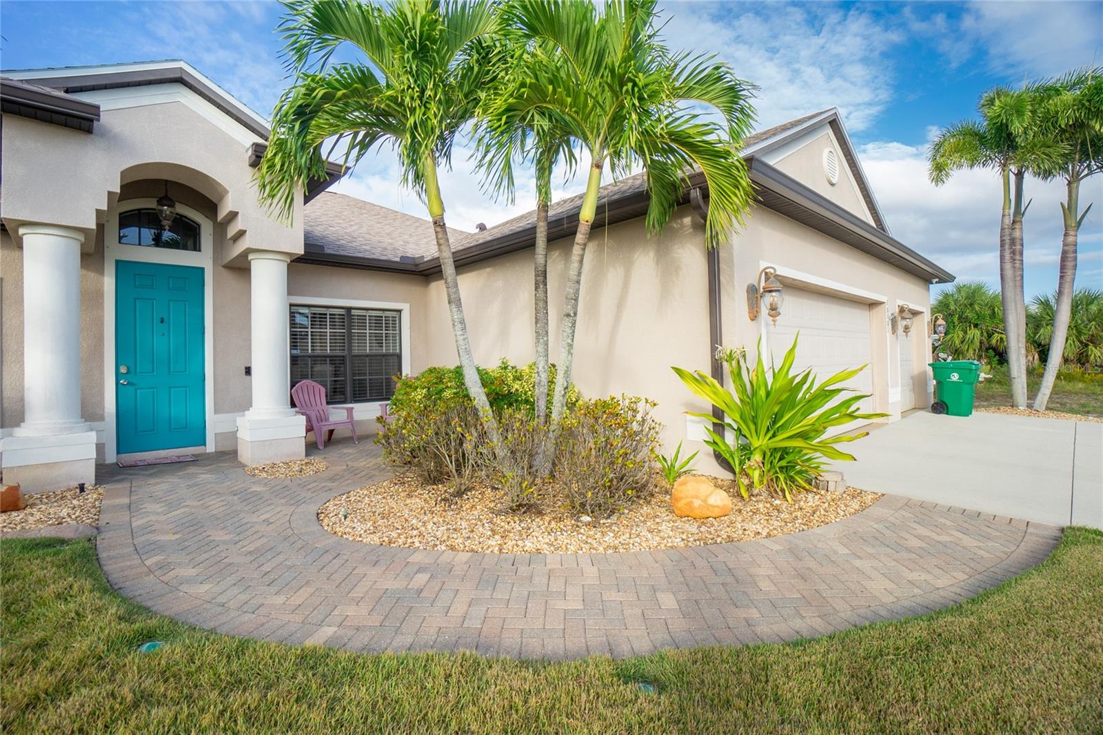 15301 HENNIPEN CIR