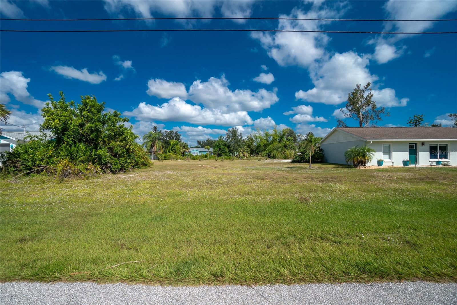 7146 ROSEMONT DR