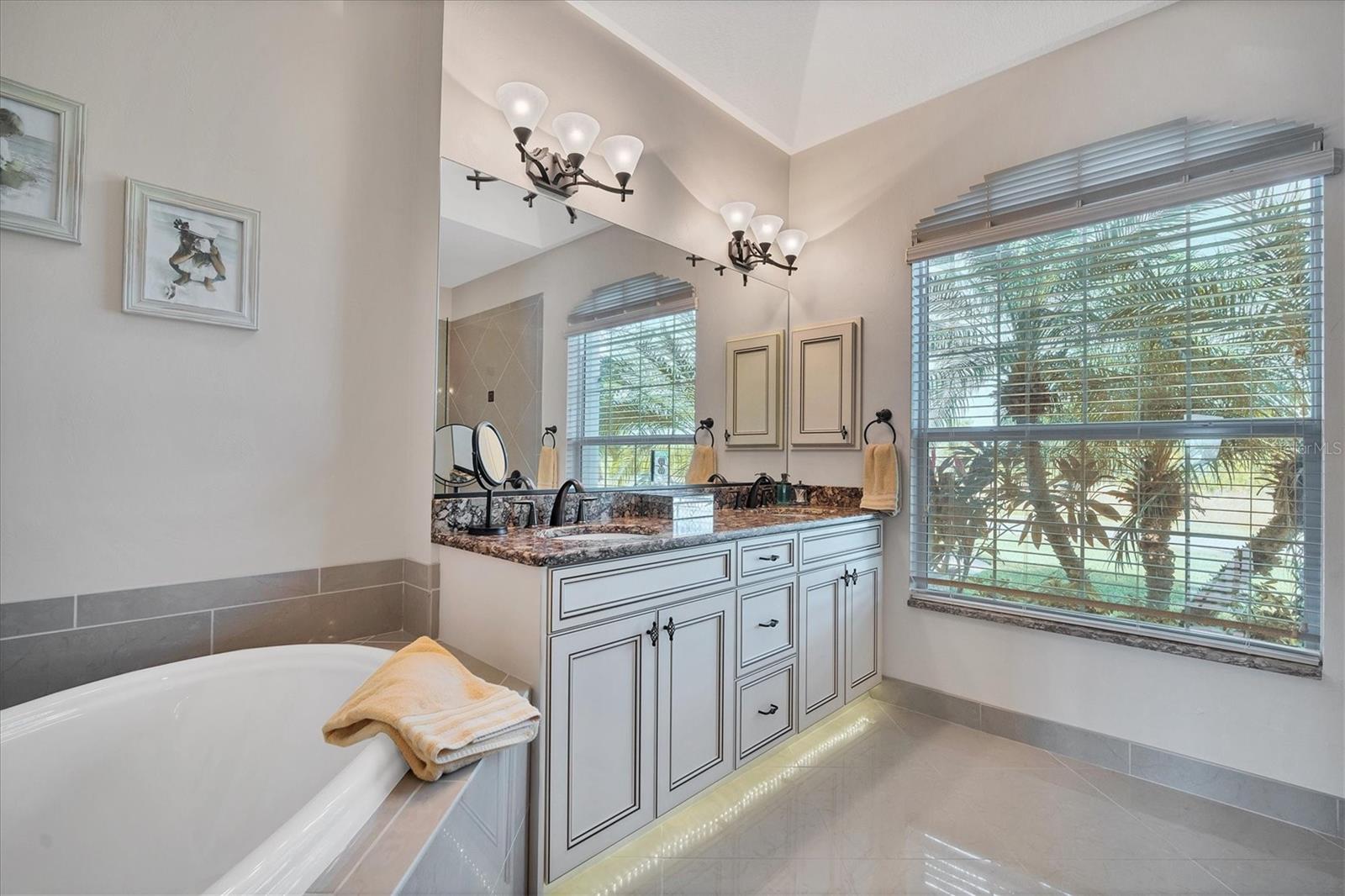 8180 BURWELL CIR