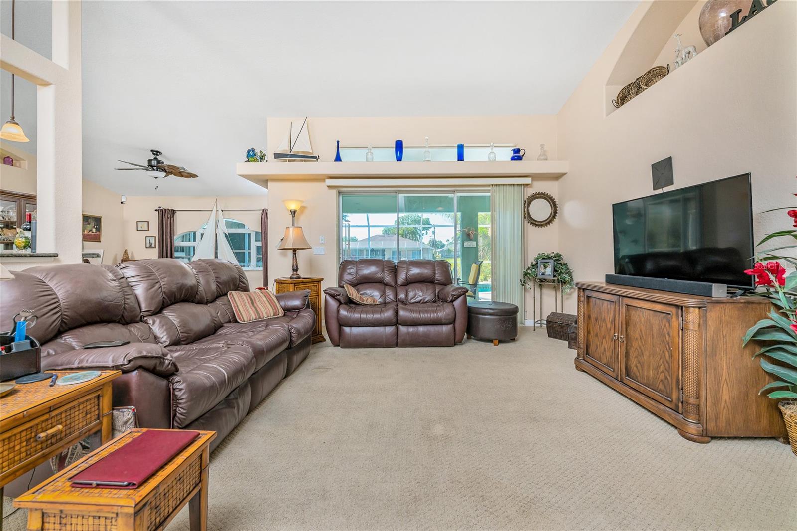 34 LONG MEADOW LN