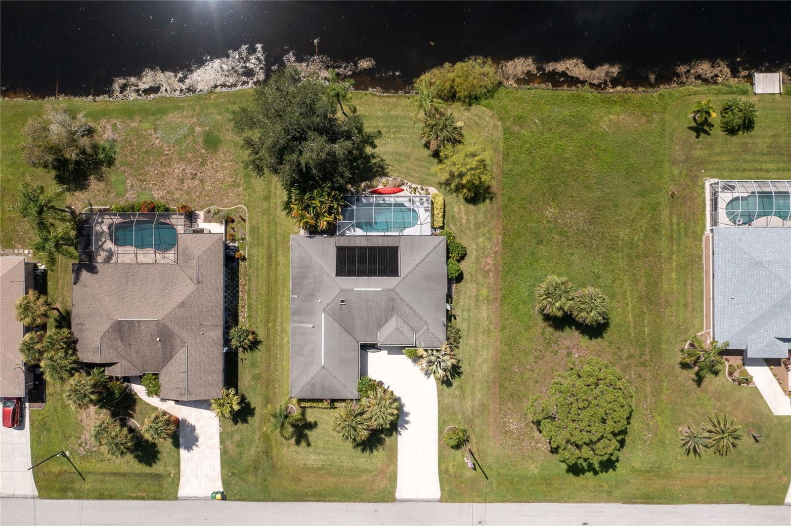 34 LONG MEADOW LN