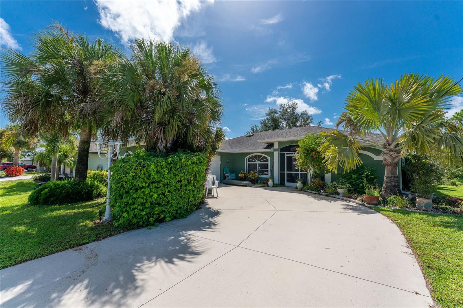 34 LONG MEADOW LN