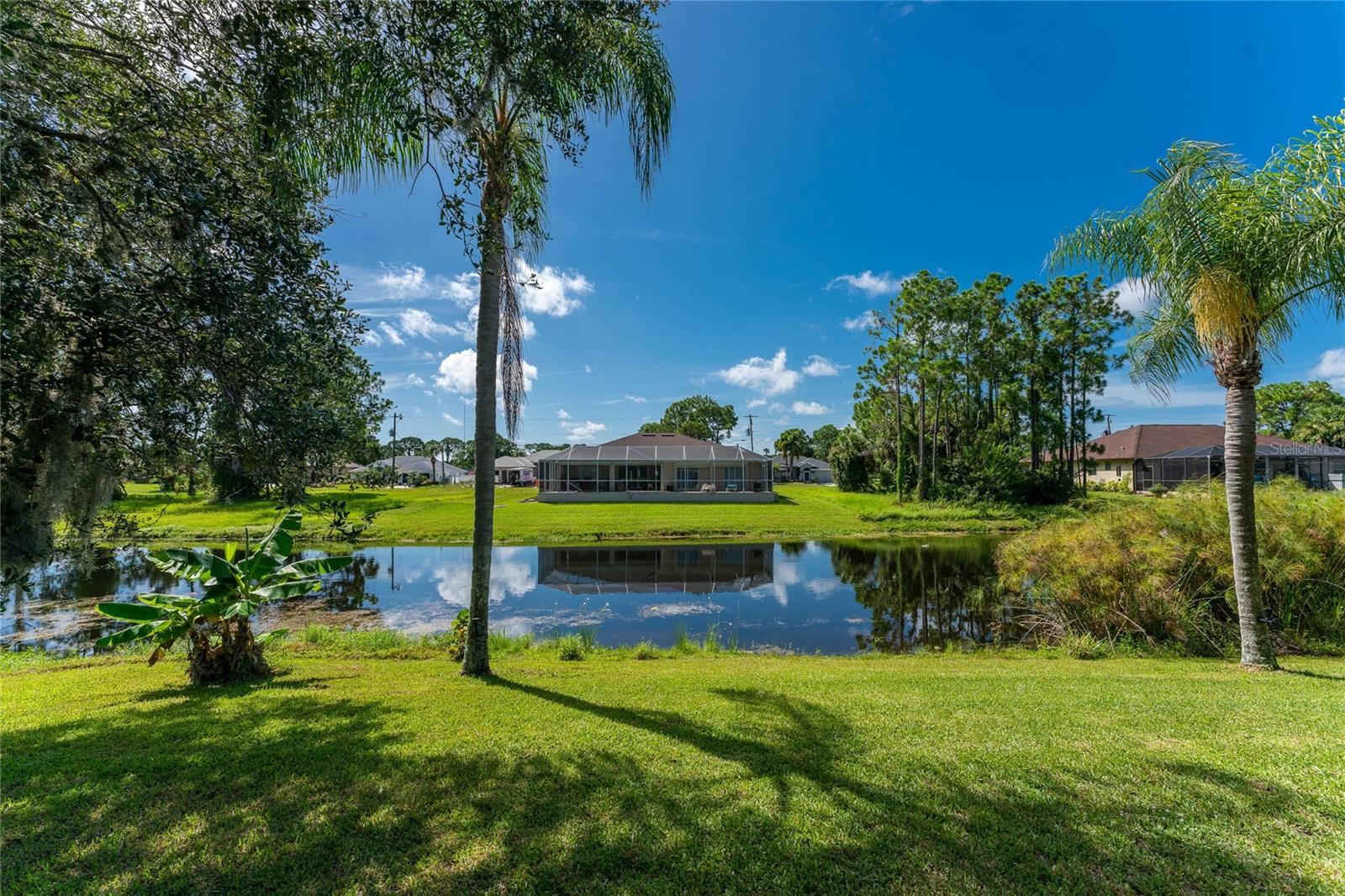 34 LONG MEADOW LN