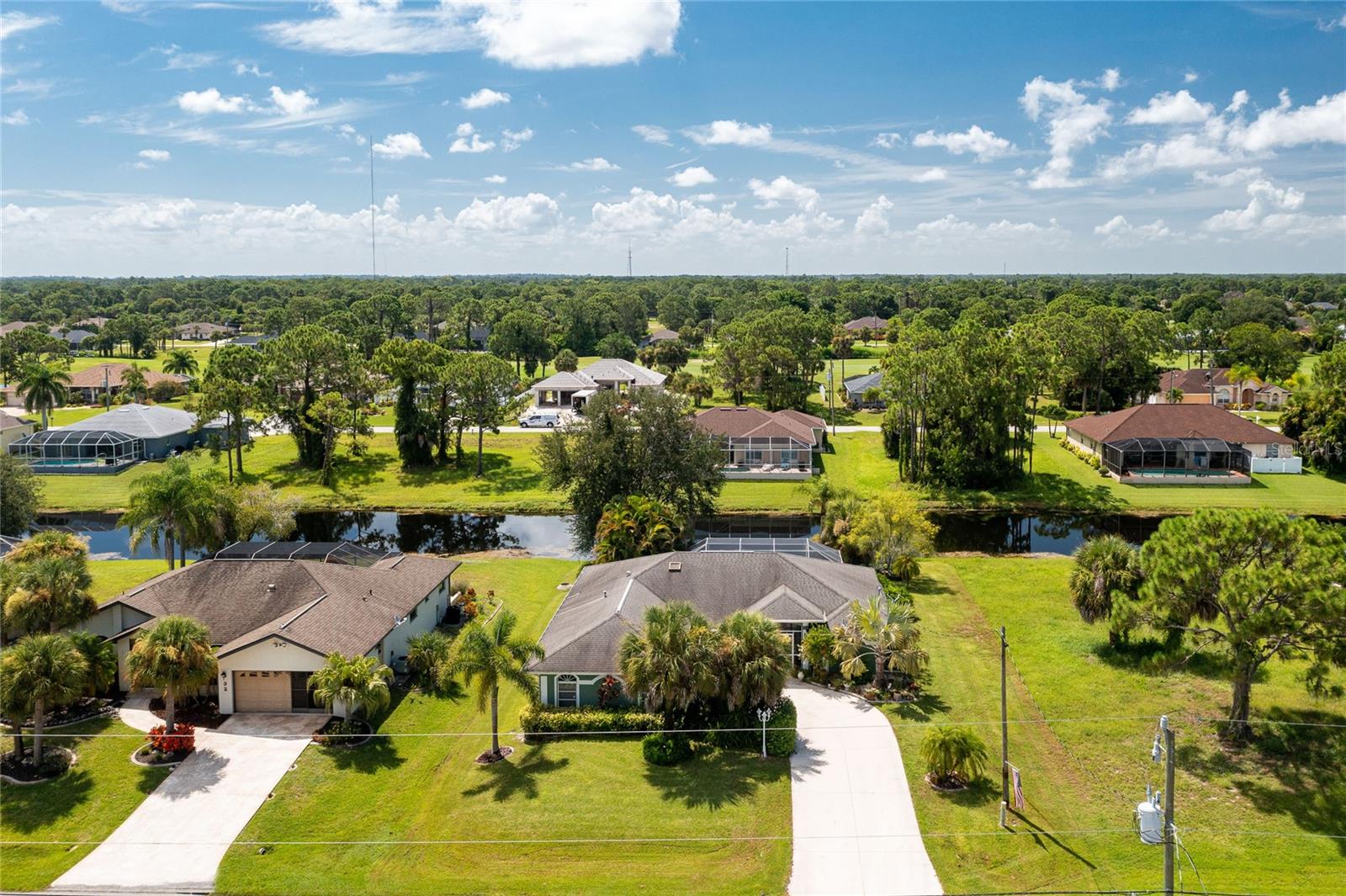 34 LONG MEADOW LN
