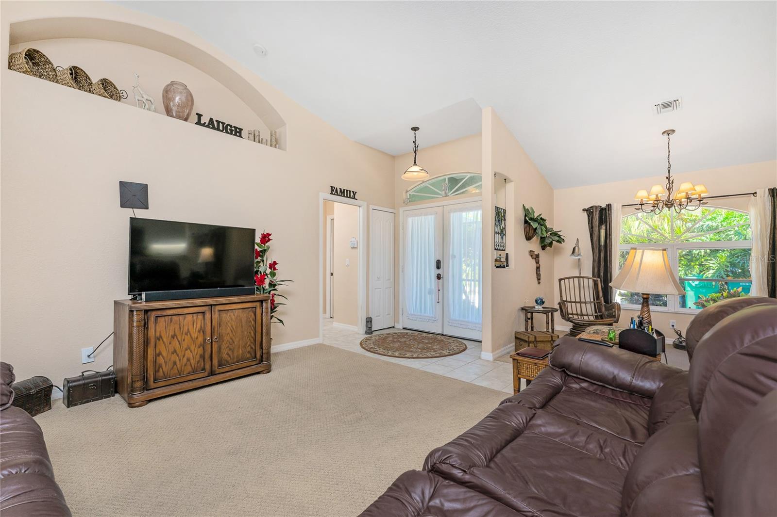 34 LONG MEADOW LN