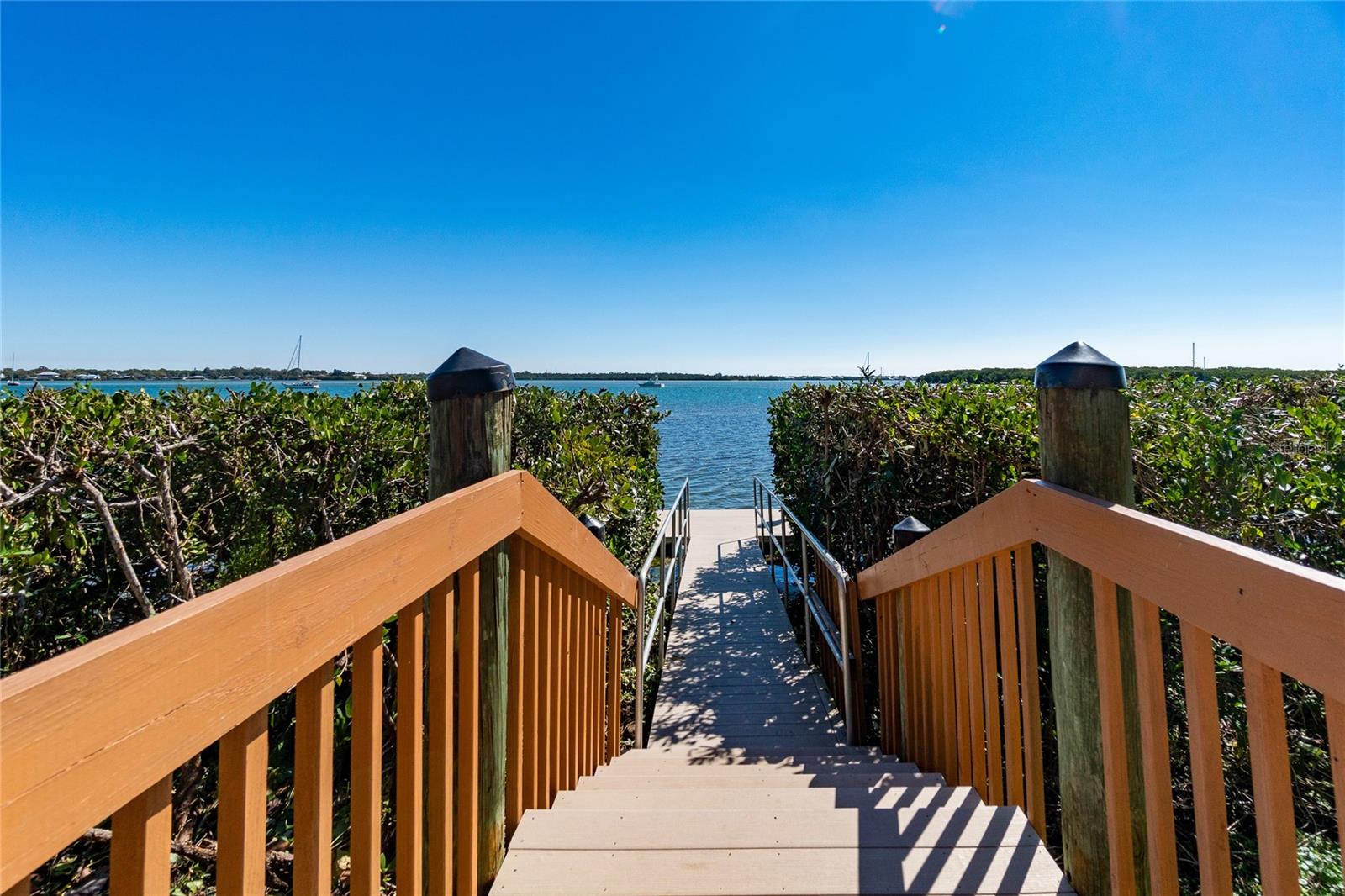 1551 BEACH RD #411, #411