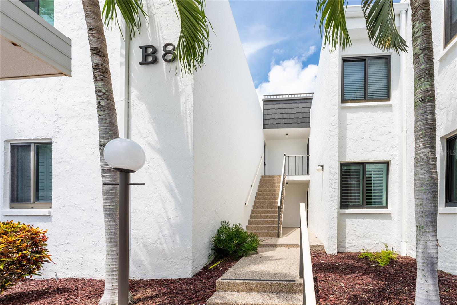 2955 N BEACH RD #B824, #B824
