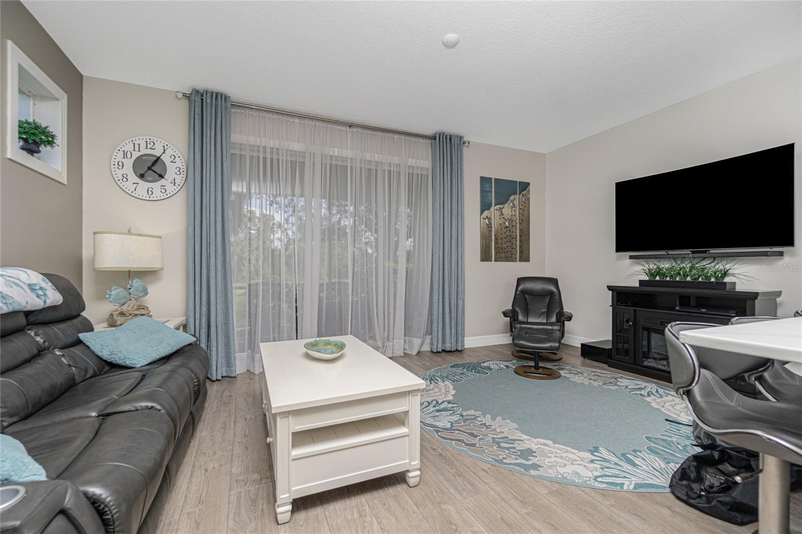 1129 JONAH DR