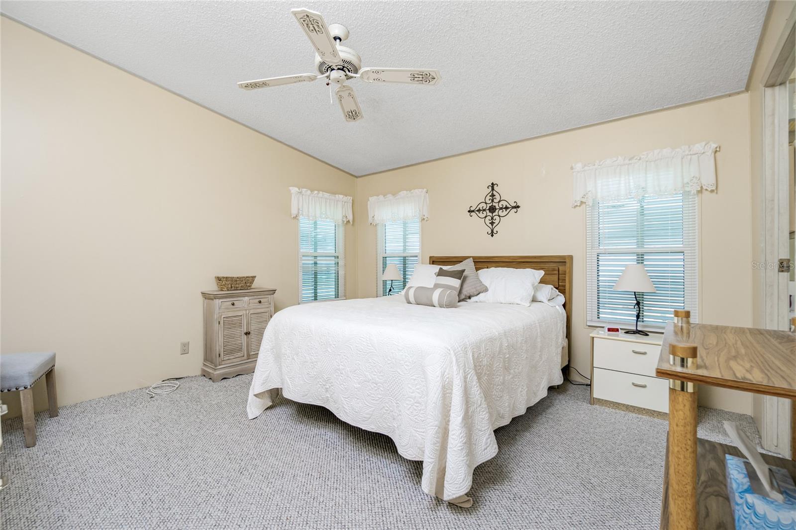 806 TANGERINE WOODS BLVD