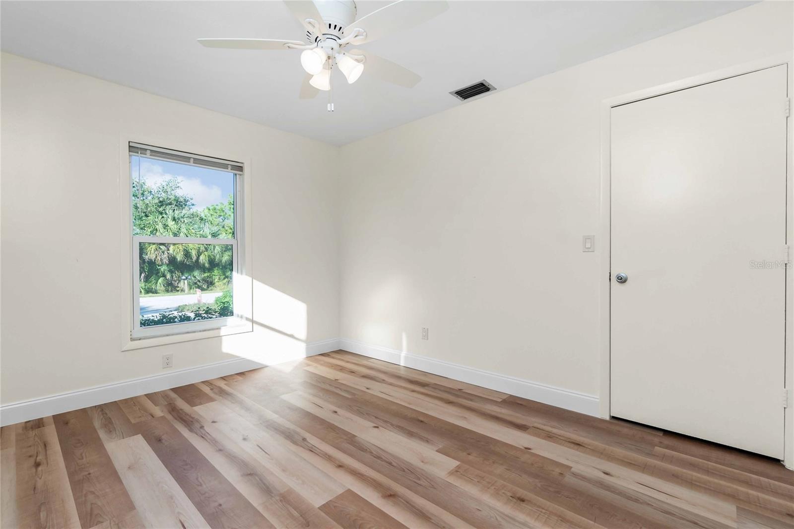 10147 TRAMORE AVE #B, #B