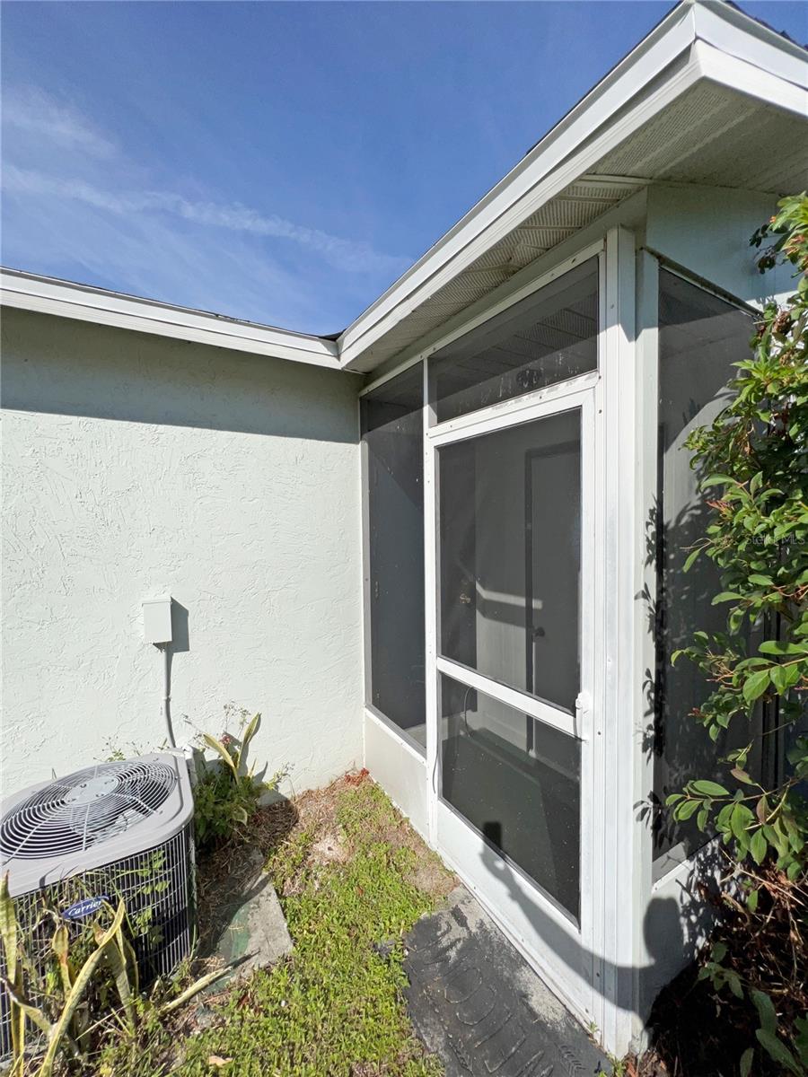 10147 TRAMORE AVE #B, #B