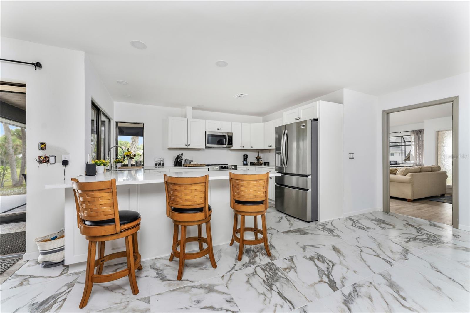 880 VAN GOGH RD