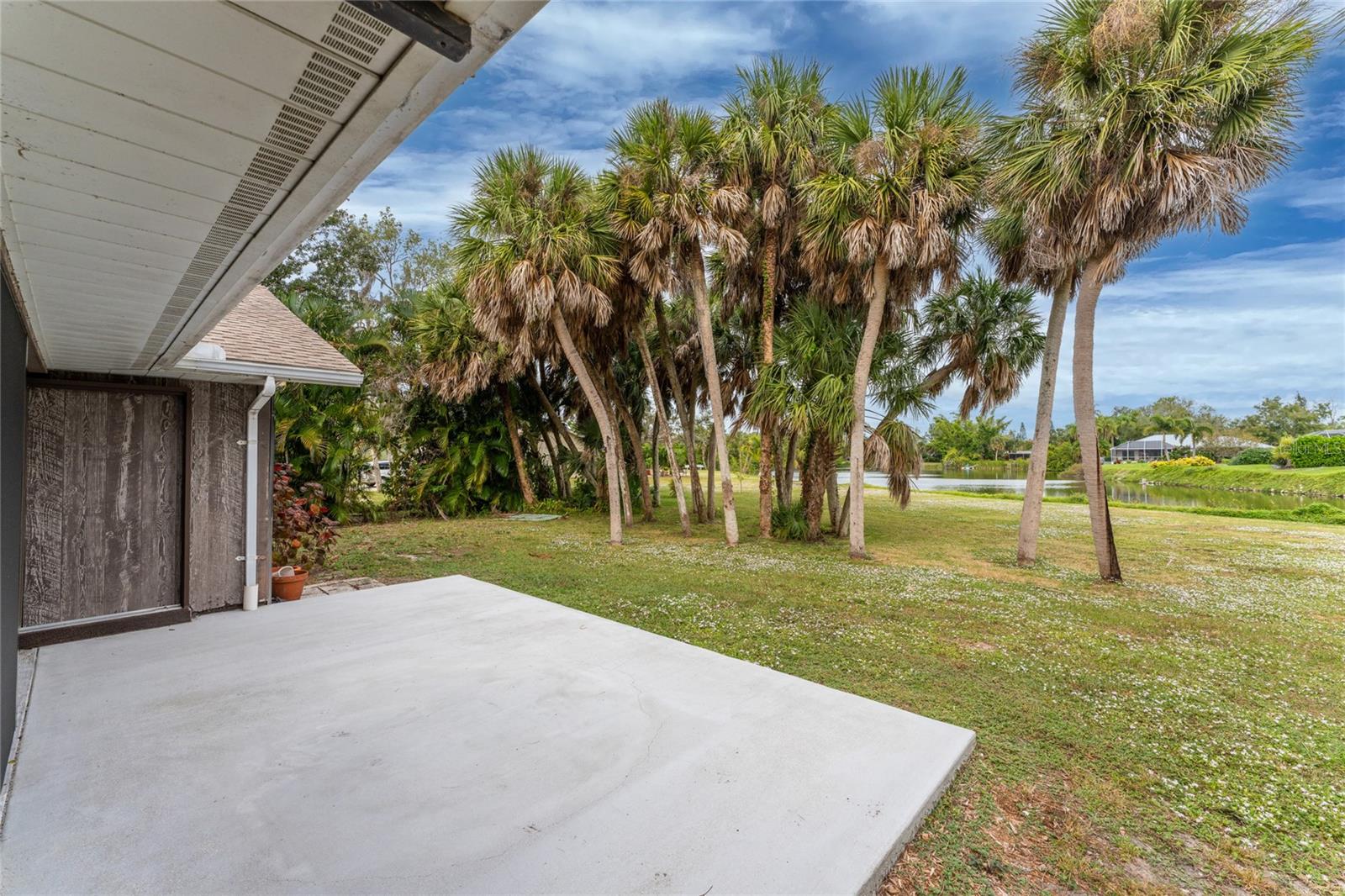880 VAN GOGH RD