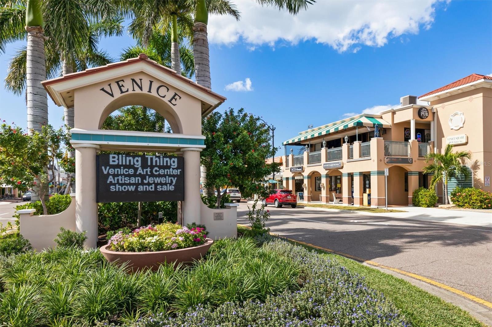 995 LAGUNA DR #107, #107