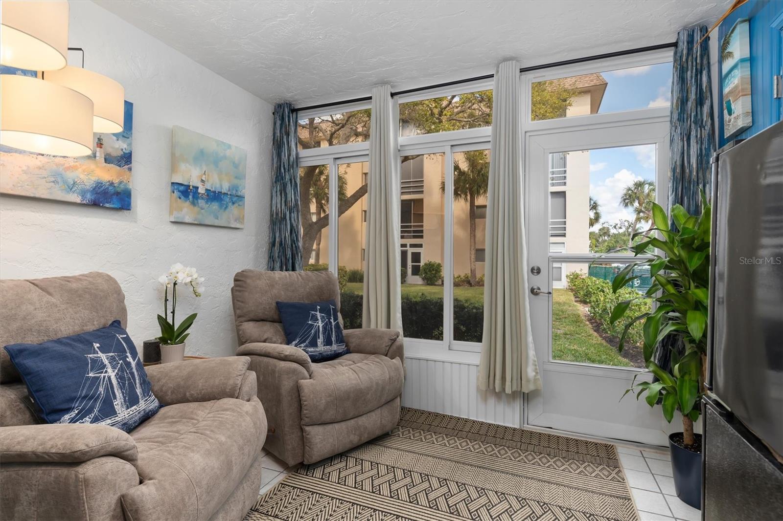 995 LAGUNA DR #107, #107