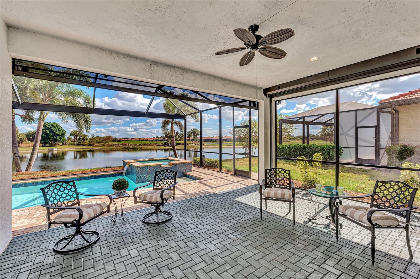 24276 GALLBERRY DR