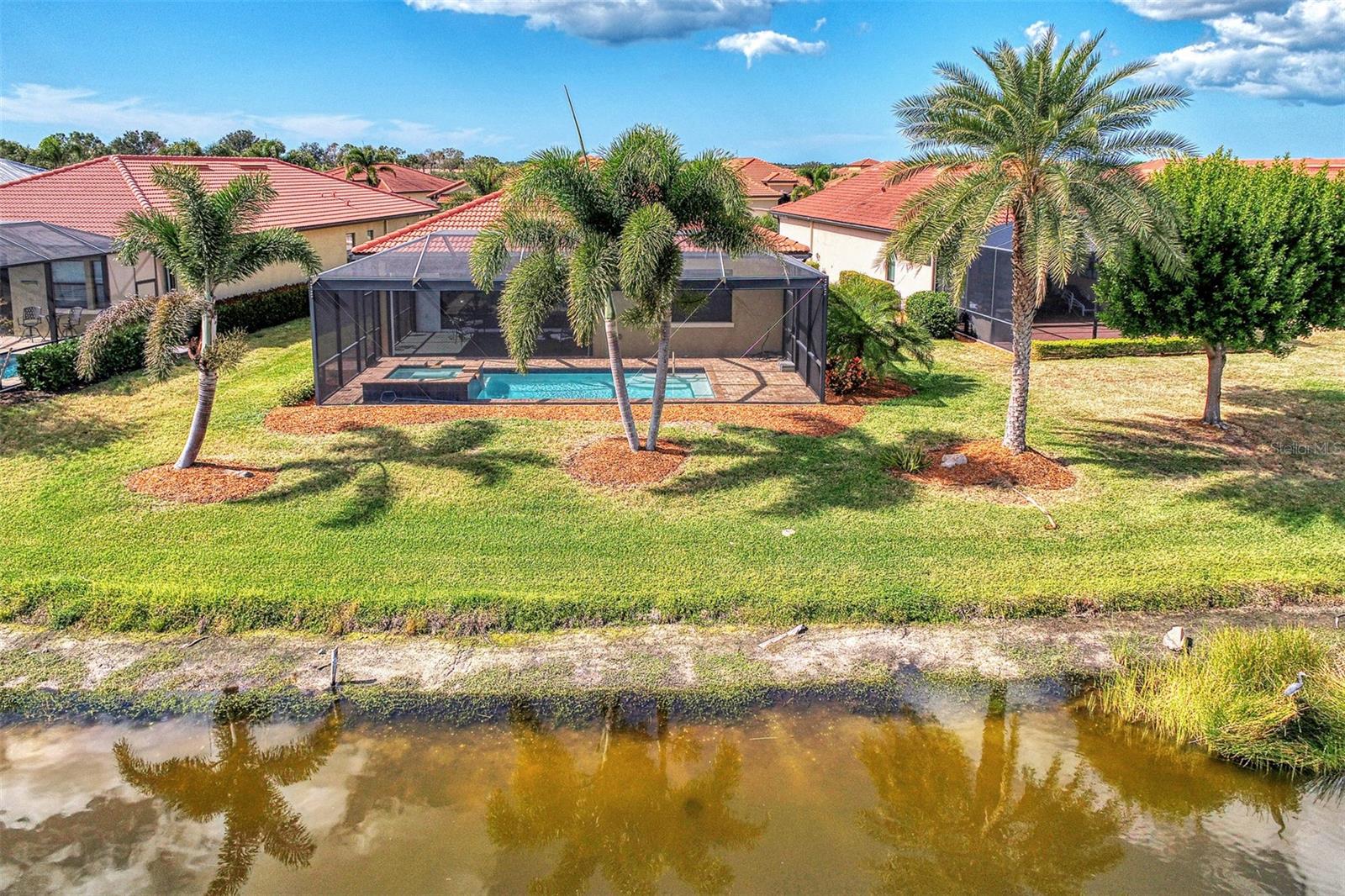 24276 GALLBERRY DR