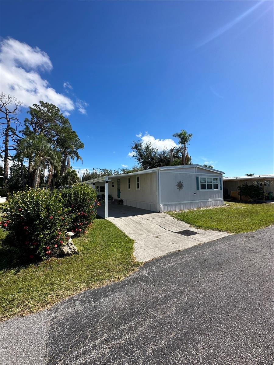 49 AMBER ST