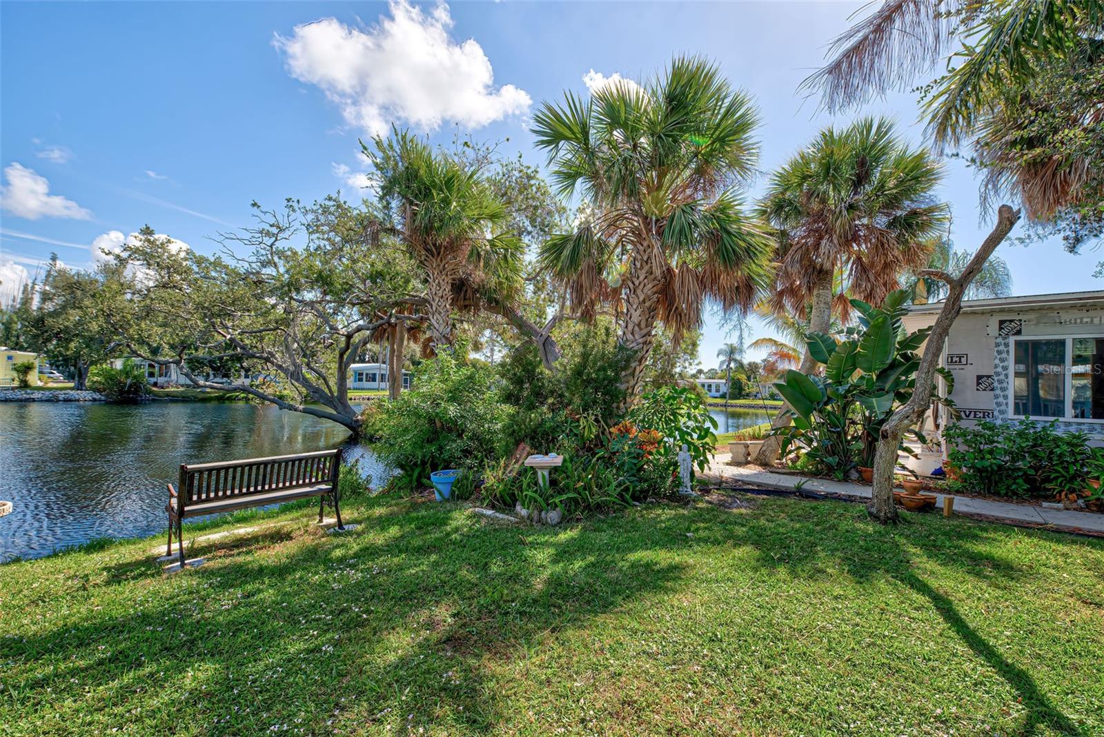 49 AMBER ST
