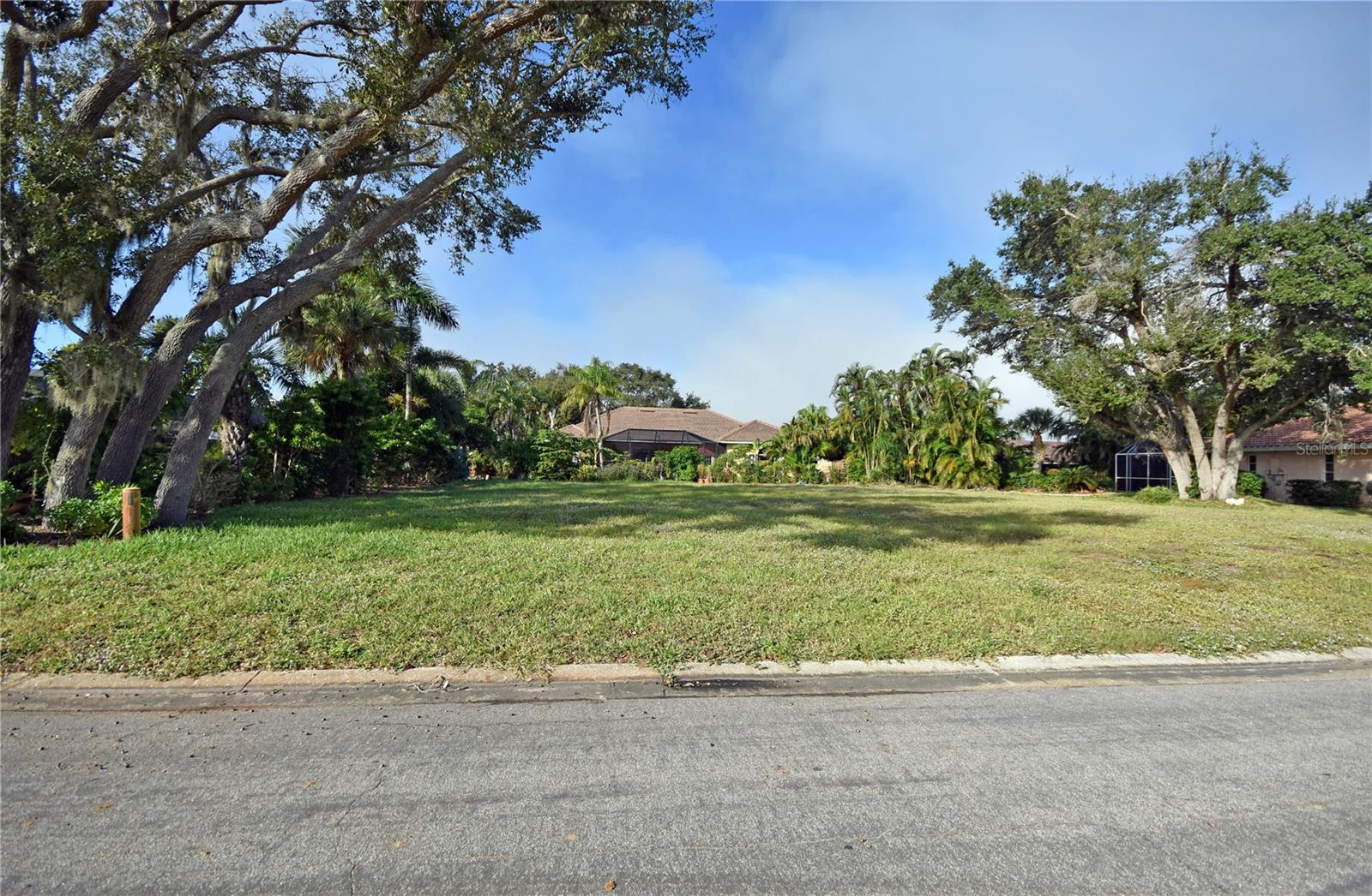BOXWOOD LN