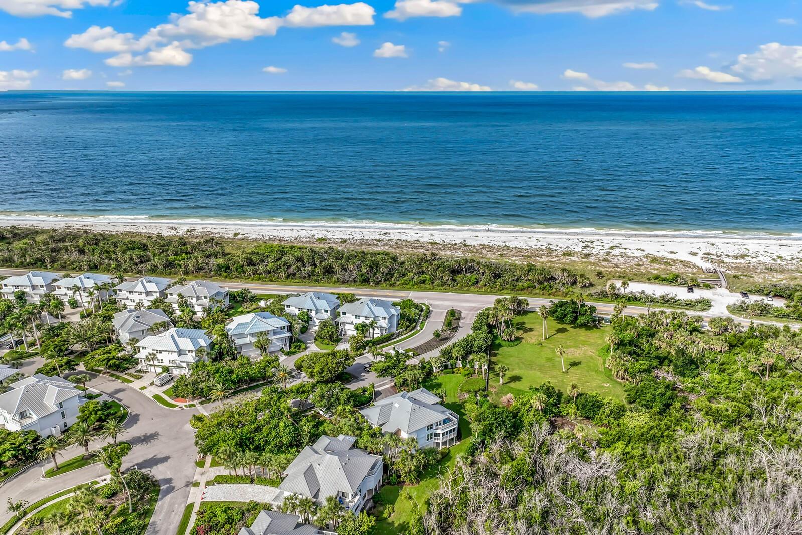 701 S HARBOR DR