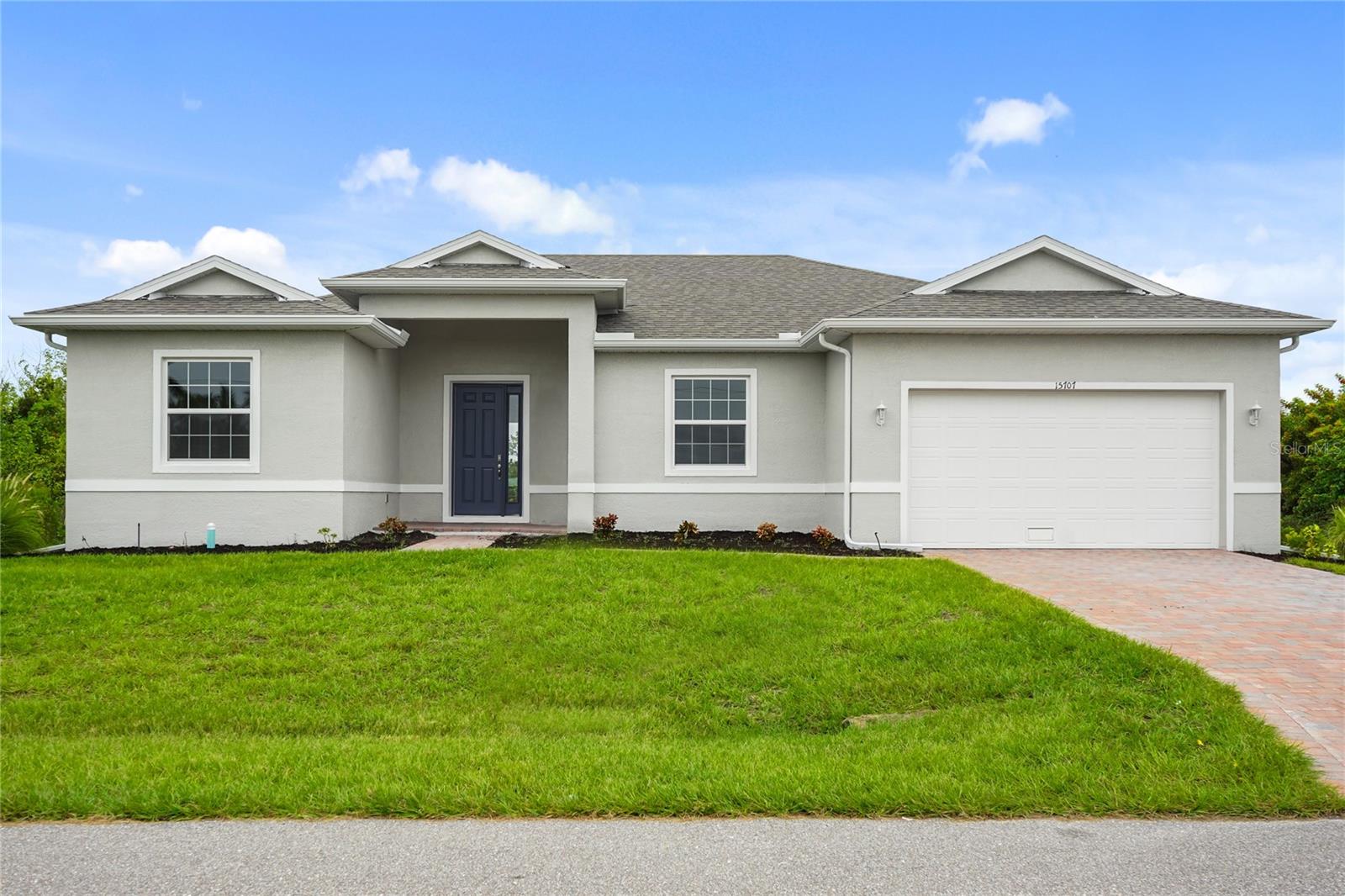 15707 APPLEWHITE CIR