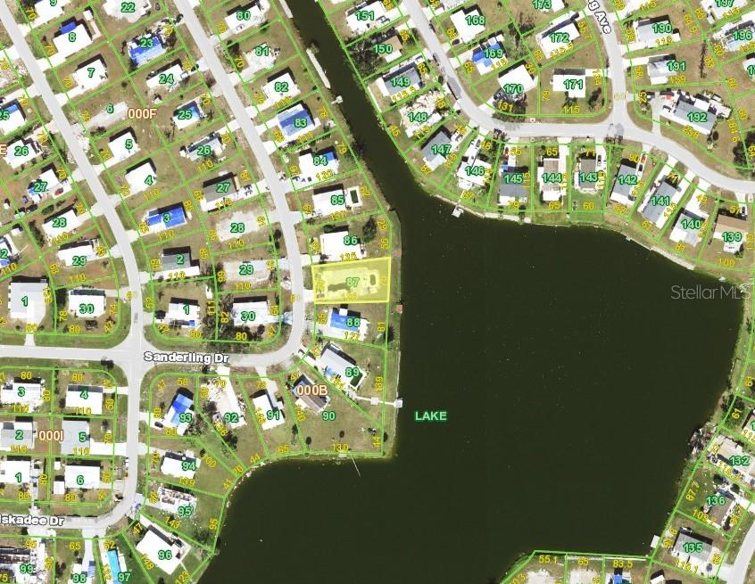 1372 SANDERLING DR