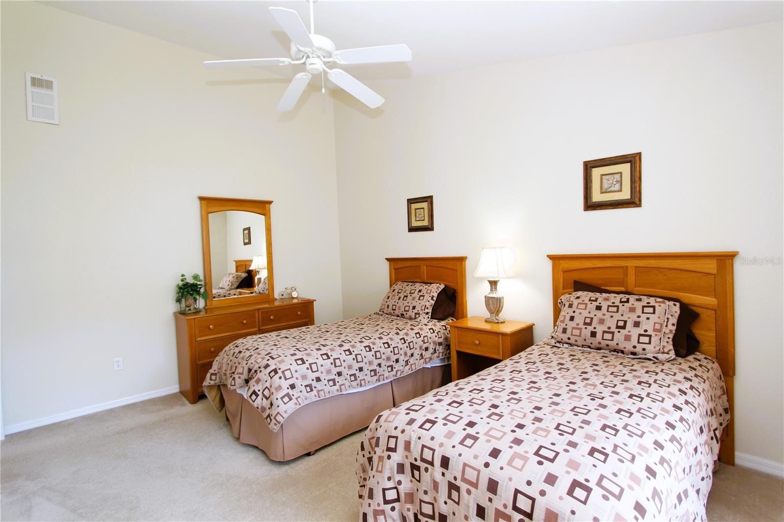 131 WHITE MARSH LN
