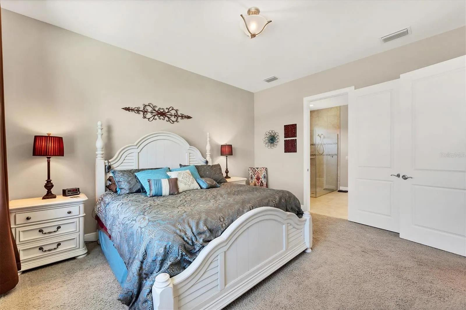 23781 WAVERLY CIR