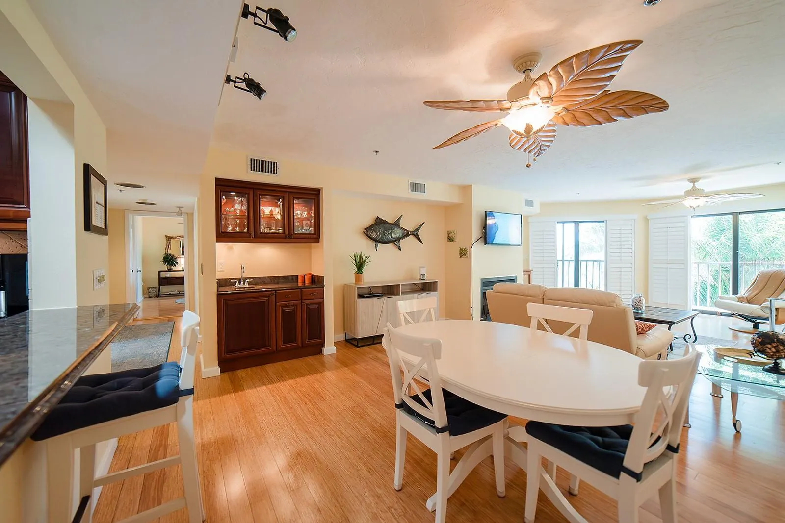 7303 JESSIE HARBOR DR #7303, #7303
