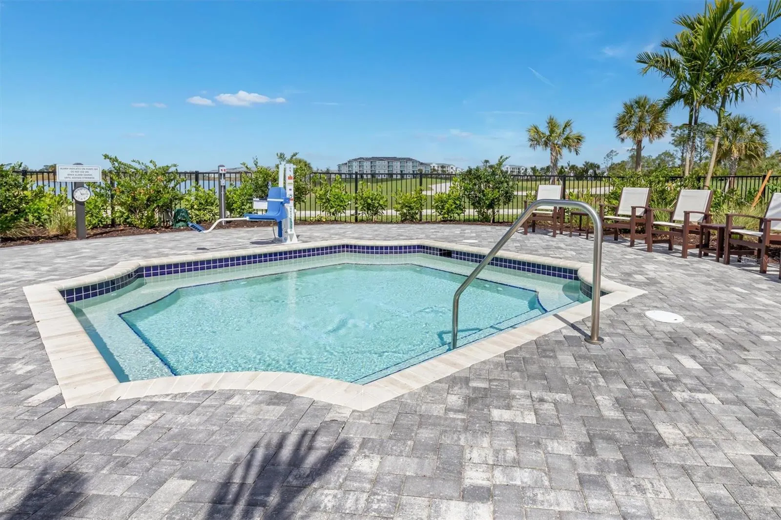 12550 GALAPAGOS CT #104, #104