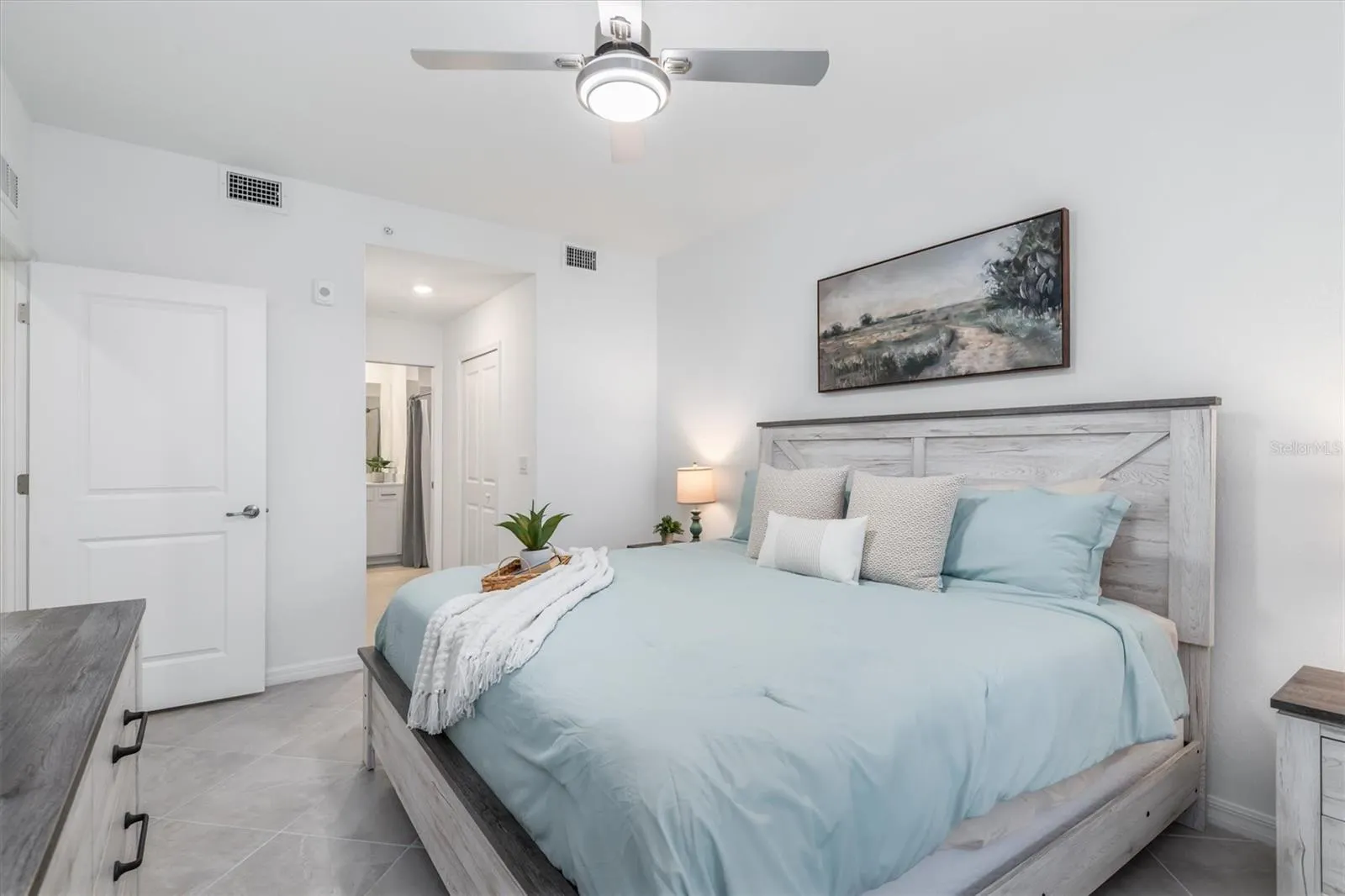 12550 GALAPAGOS CT #104, #104