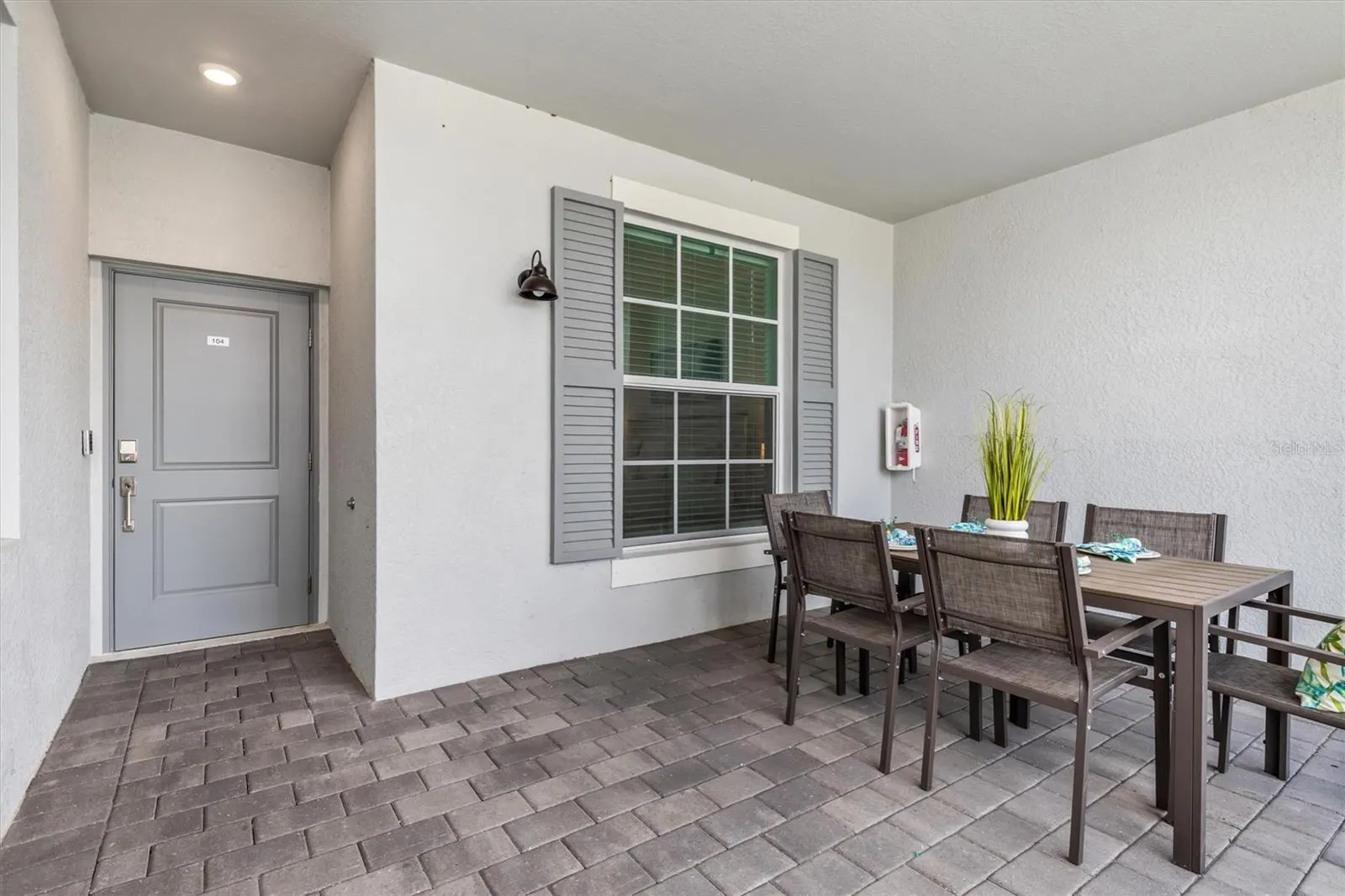 12550 GALAPAGOS CT #104, #104