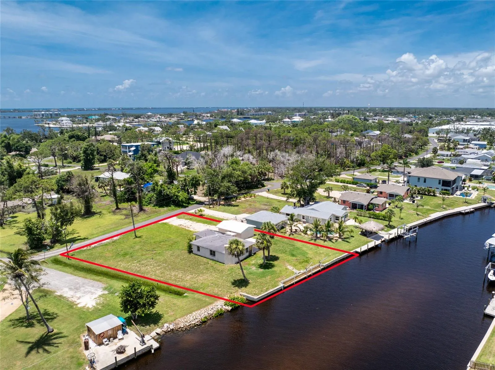 1899 RIVERSIDE DR