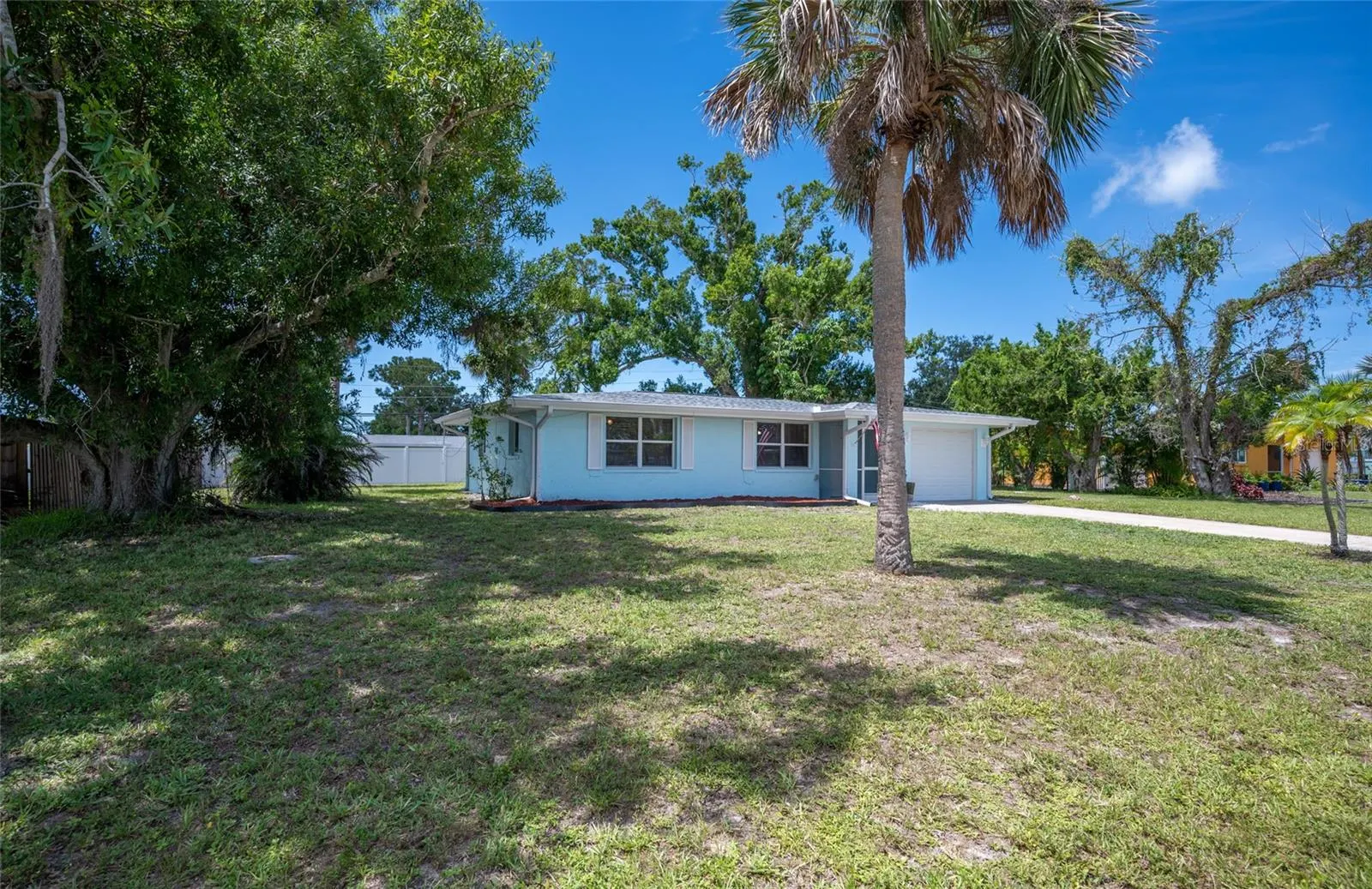 231 LAKEVIEW LN
