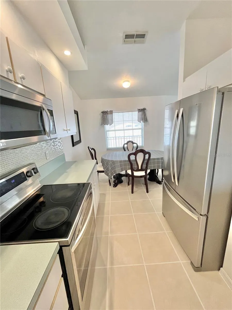 11644 SW EGRET CIR #905, #905