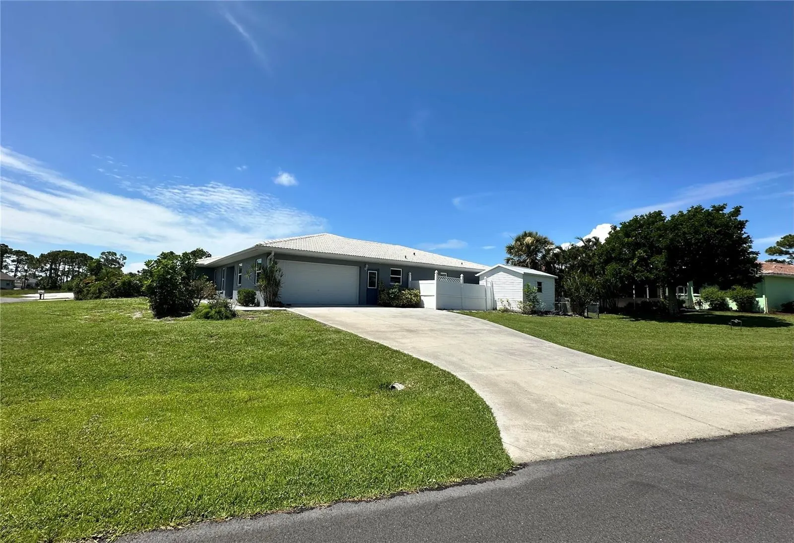 1019 SCHOONER LN