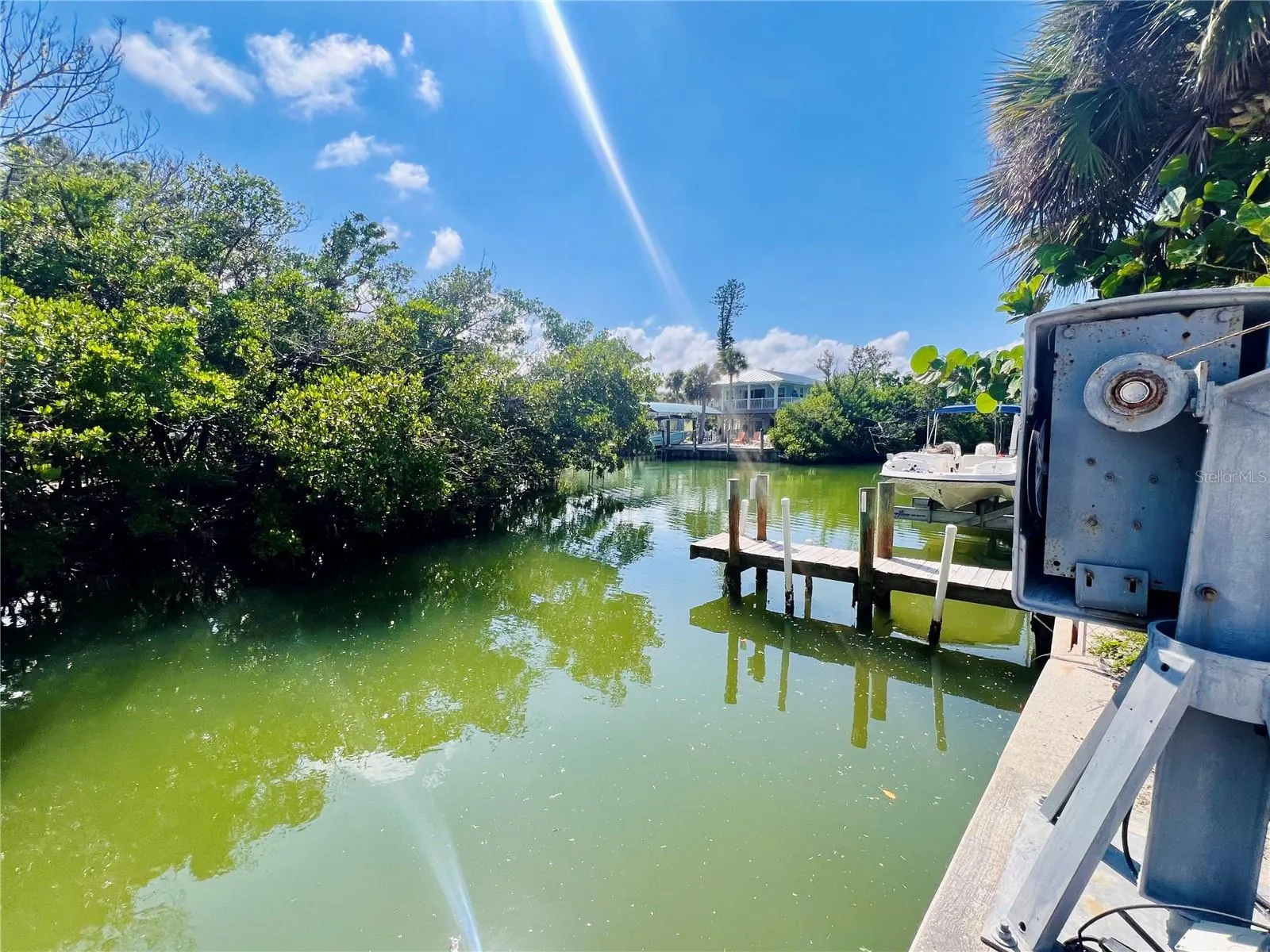 1475 GULF BLVD