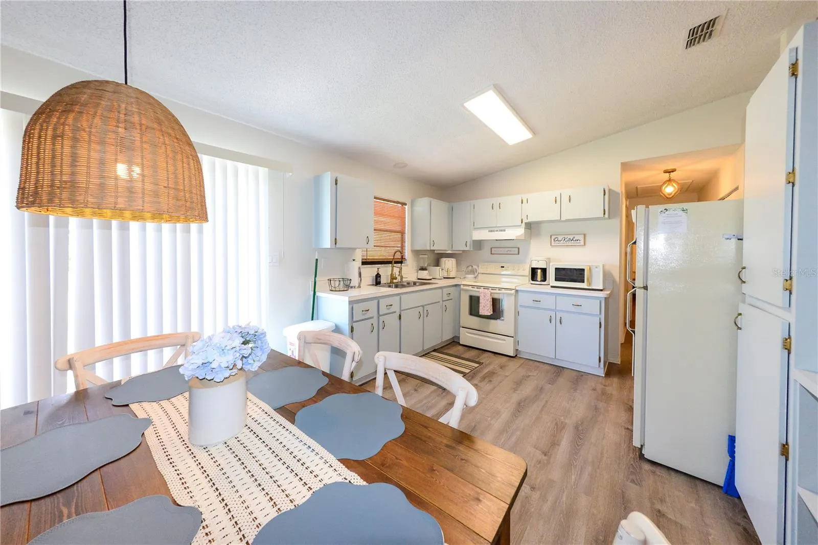 8382 OSPREY RD
