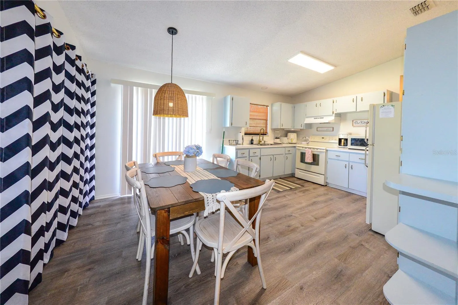 8382 OSPREY RD
