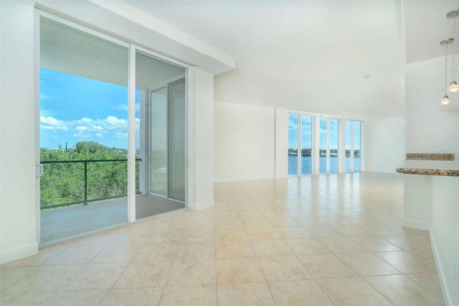 1375 BEACH RD #210, #210