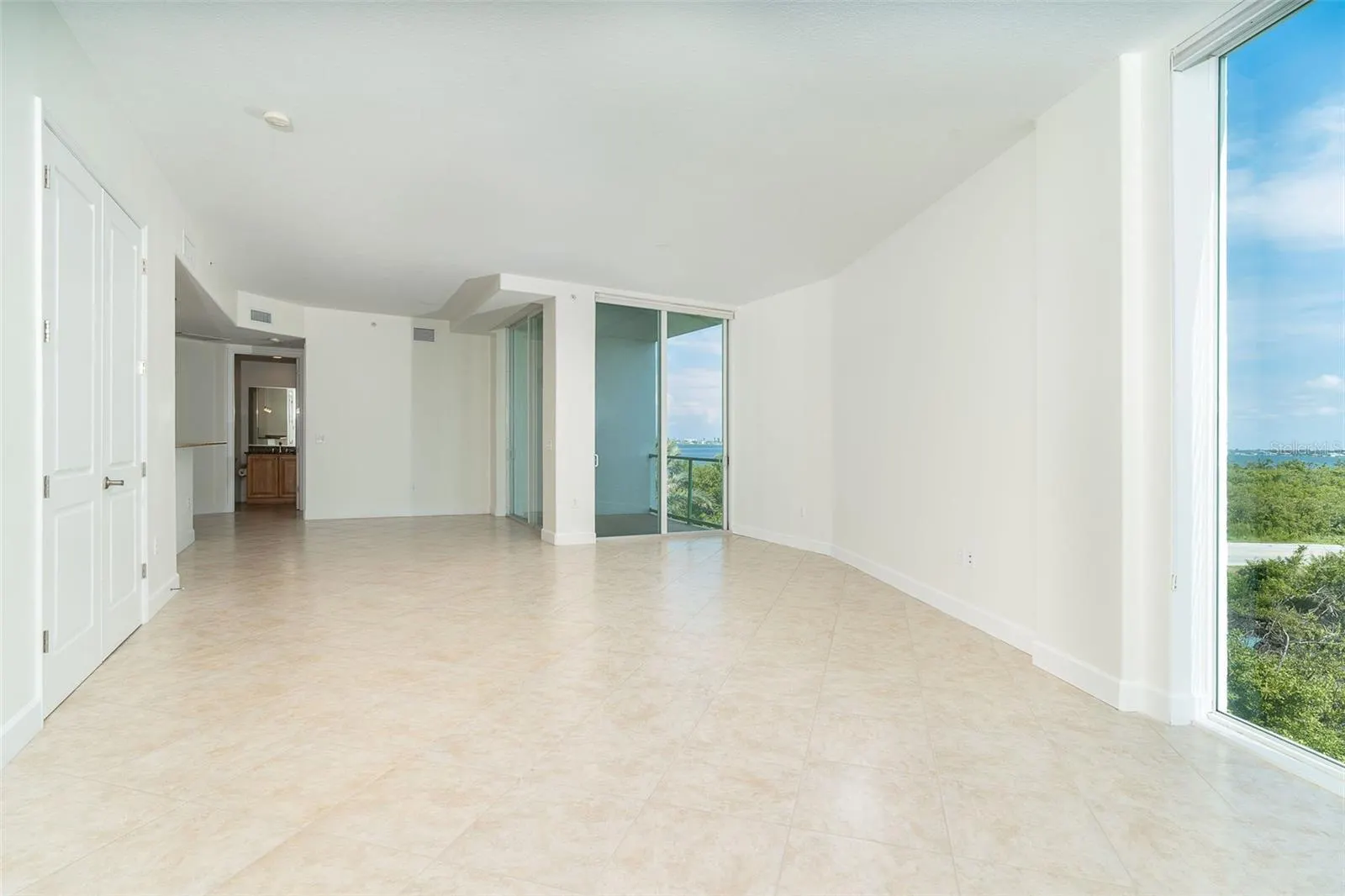 1375 BEACH RD #210, #210