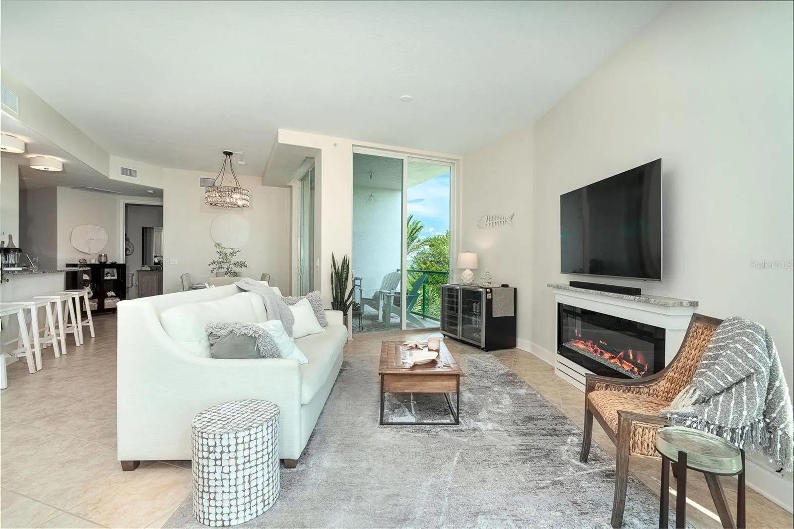 1375 BEACH RD #210, #210