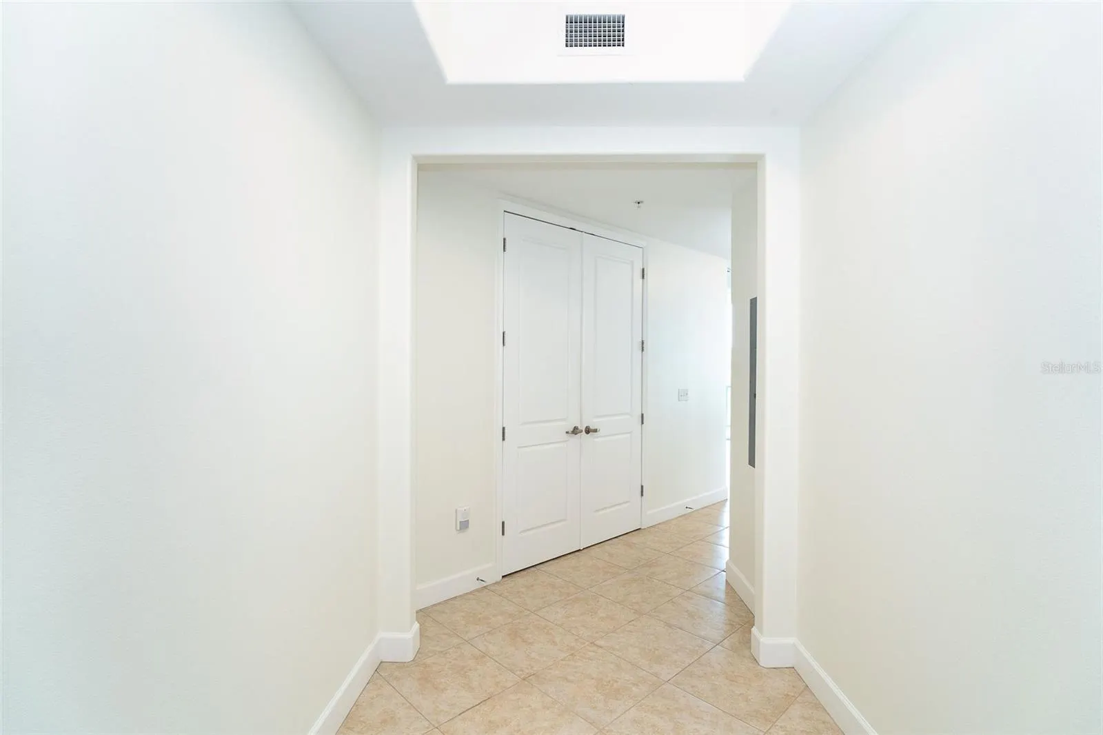 1375 BEACH RD #210, #210