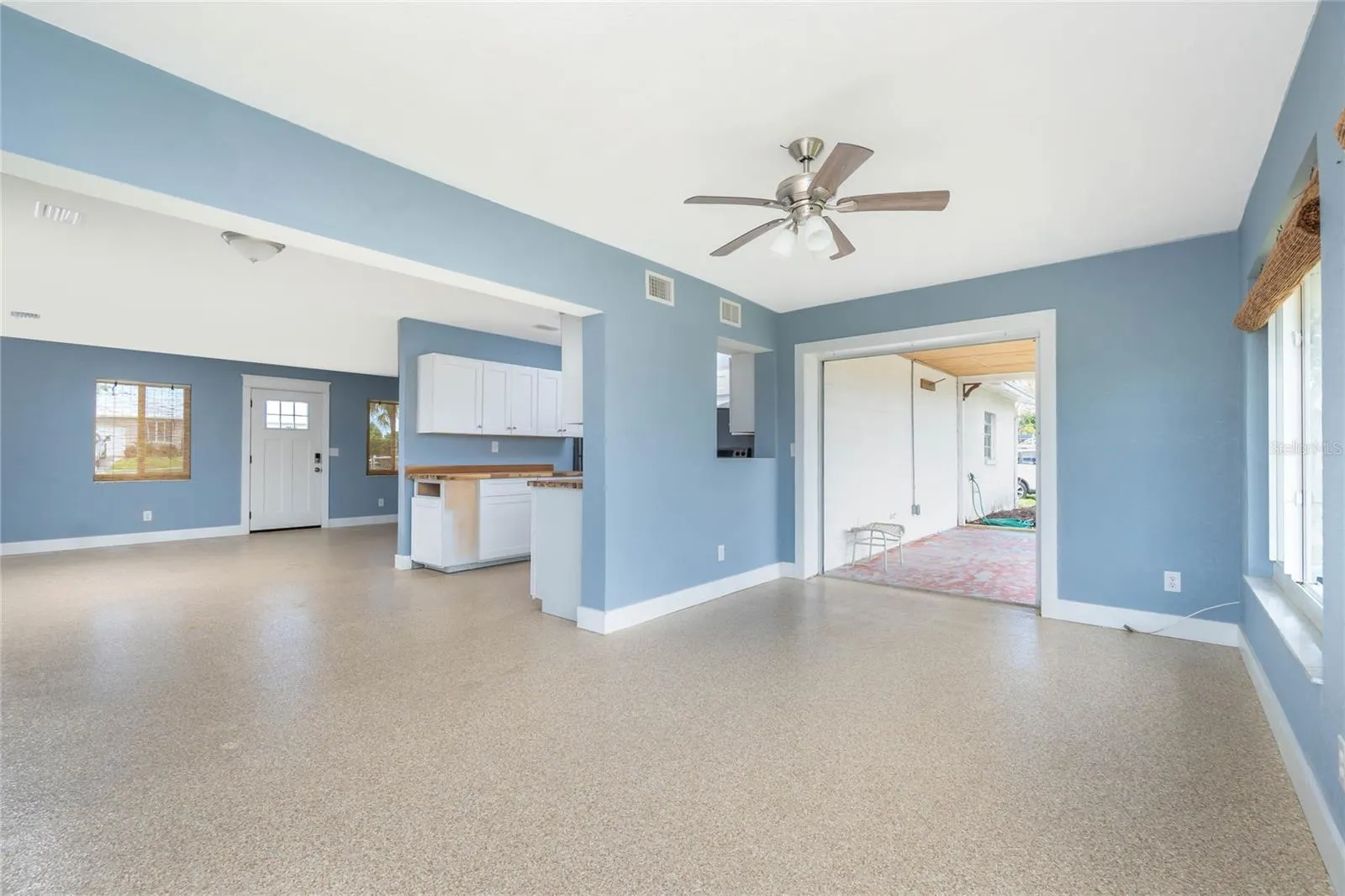 510 SANDLOR DR