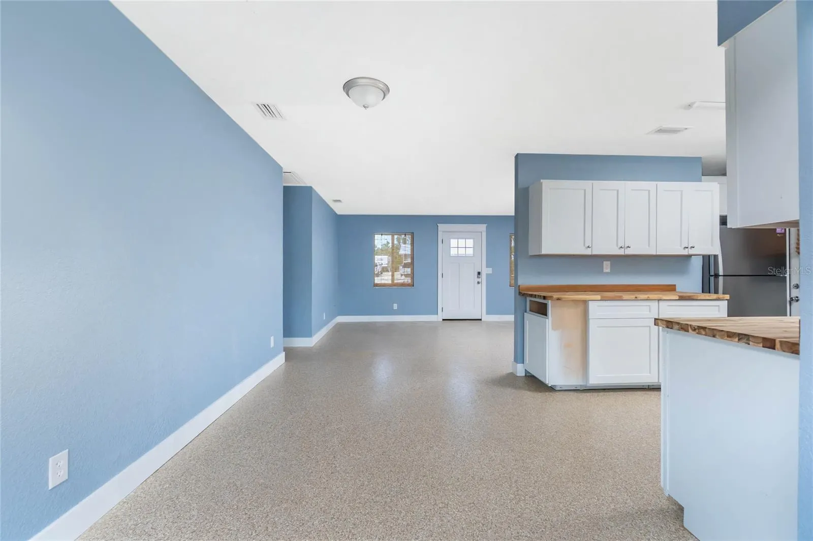 510 SANDLOR DR