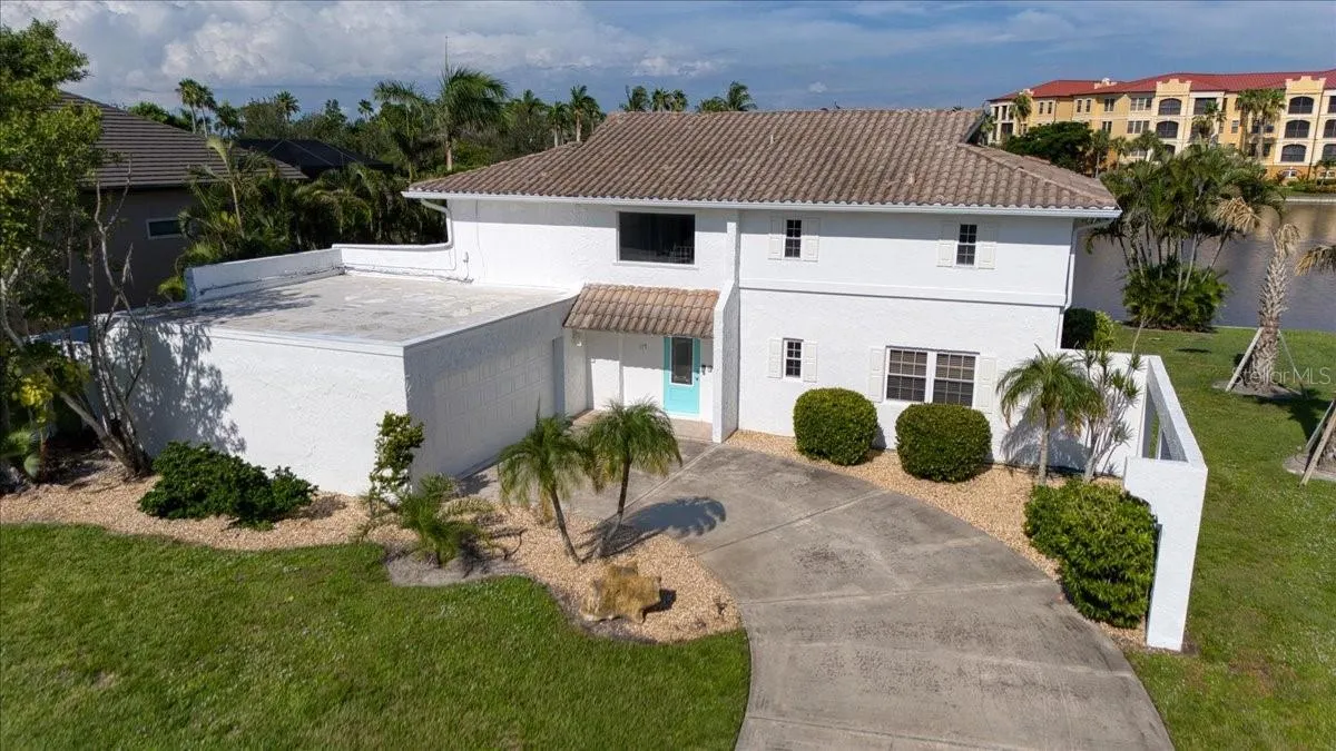175 COLONY POINT DR